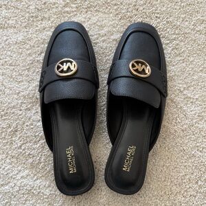 Micheal Kors MULE Black NWOT